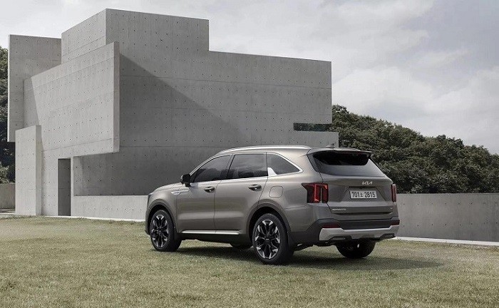 Lộ diện hình ảnh nội thất thực tế Kia Sorento 2024