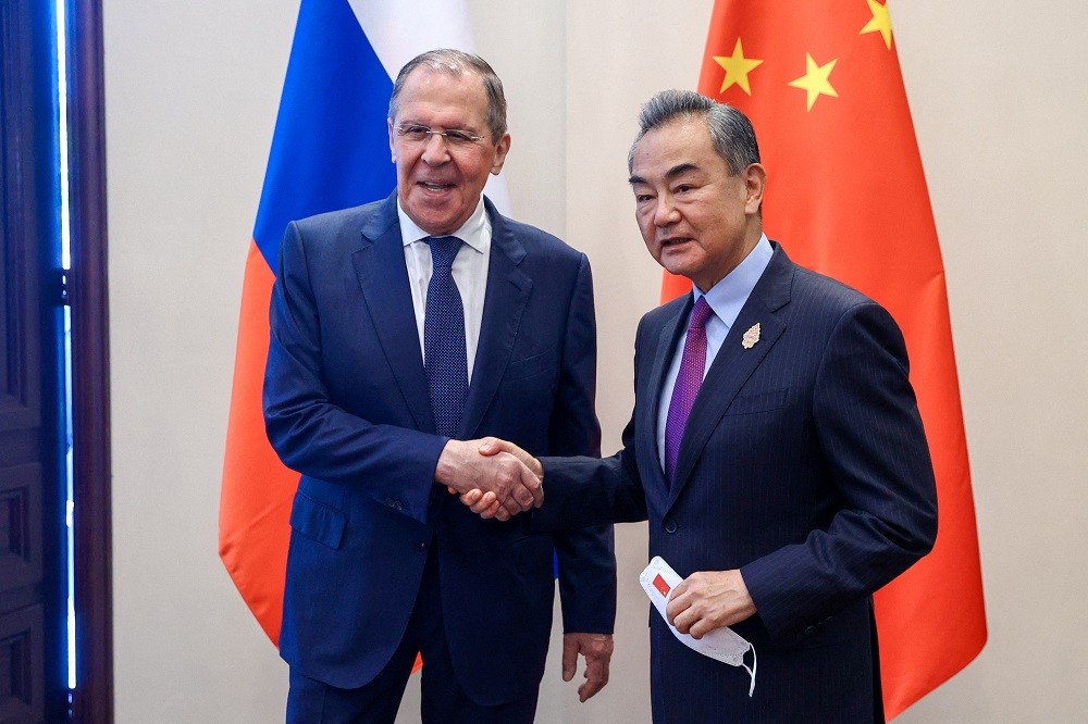 (08.08) Ngoại trưởng Nga Sergei Lavrov và người đồng cấp Trung Quốc Vương Nghị trong cuộc gặp hồi tháng 7/2022. (Nguồn: Bộ Ngoại giao Nga) (08.08) Ngoại trưởng Nga Sergei Lavrov và người đồng cấp Trung Quốc Vương Nghị trong cuộc gặp hồi tháng 7/2022. (Nguồn: Bộ Ngoại giao Nga)