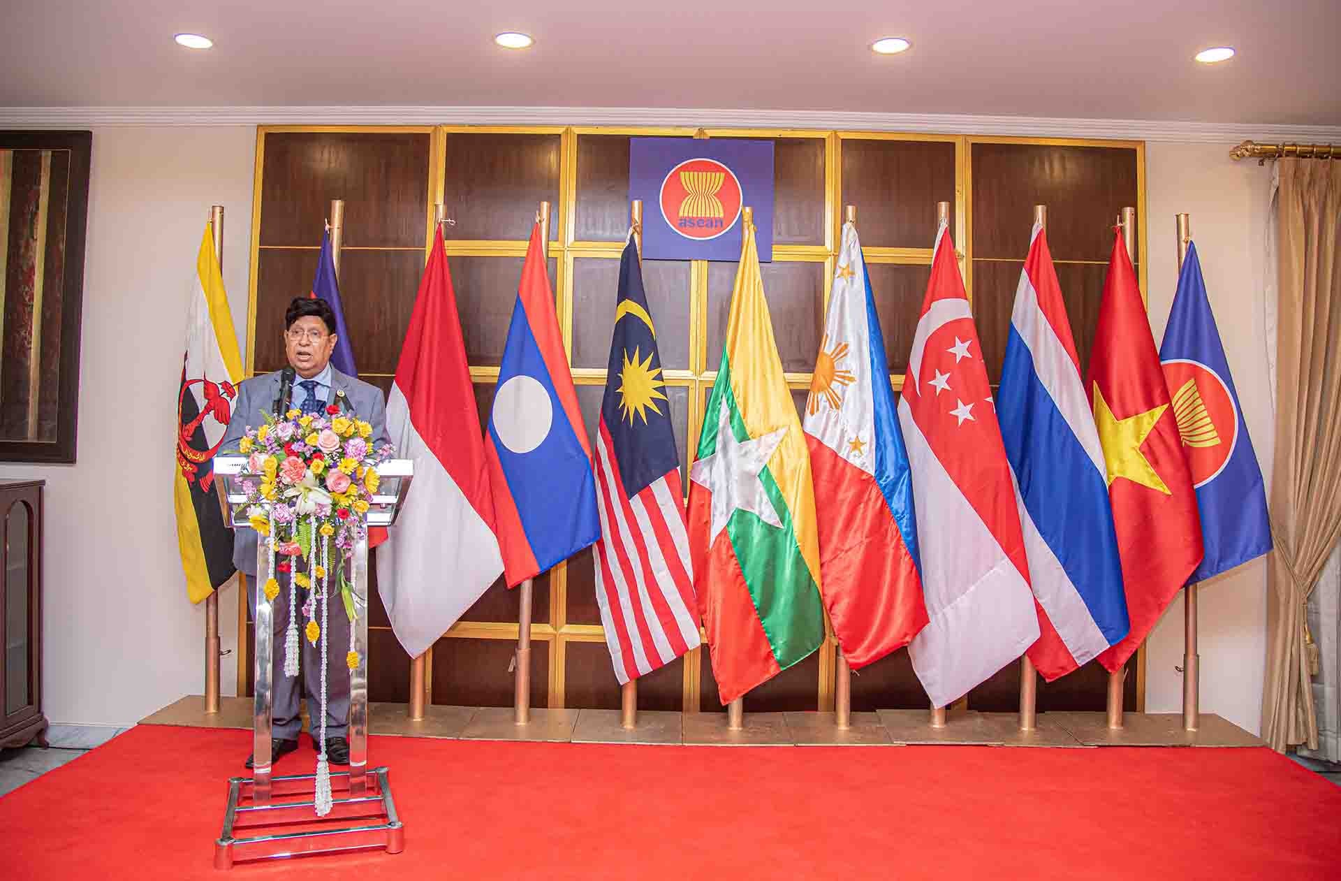 Bộ trưởng Ngoại giao Bangladesh A.K. Abdul Momen phát biểu.