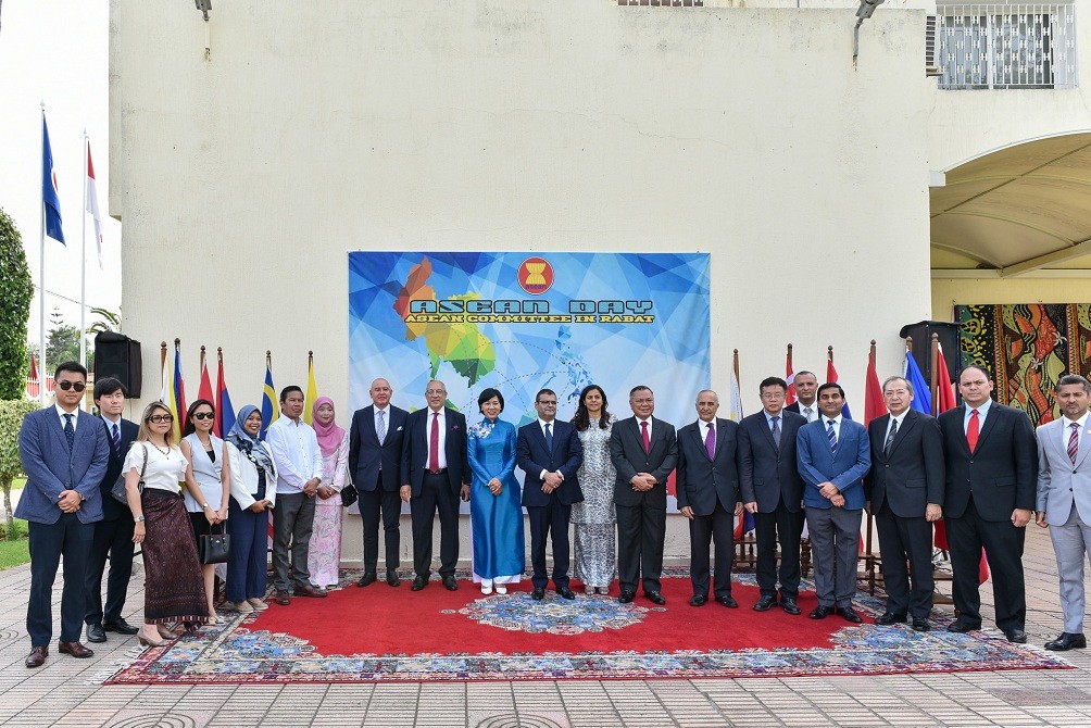 Trang nghiêm Lễ thượng cờ ASEAN tại Morocco Trang nghiêm Lễ thượng cờ ASEAN tại Morocco