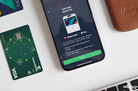 Tương tự với ứng dụng VPBank NEO của Ngân hàng Việt Nam Thịnh Vượng, một pop-up quảng cáo và giới thiệu về Apple Pay sẽ được hiển thị ngay trong lần đầu người dùng iPhone mở ứng dụng (phiên bản mới) lên. Tương tự với ứng dụng VPBank NEO của Ngân hàng Việt Nam Thịnh Vượng, một pop-up quảng cáo và giới thiệu về Apple Pay sẽ được hiển thị ngay trong lần đầu người dùng iPhone mở ứng dụng (phiên bản mới) lên.