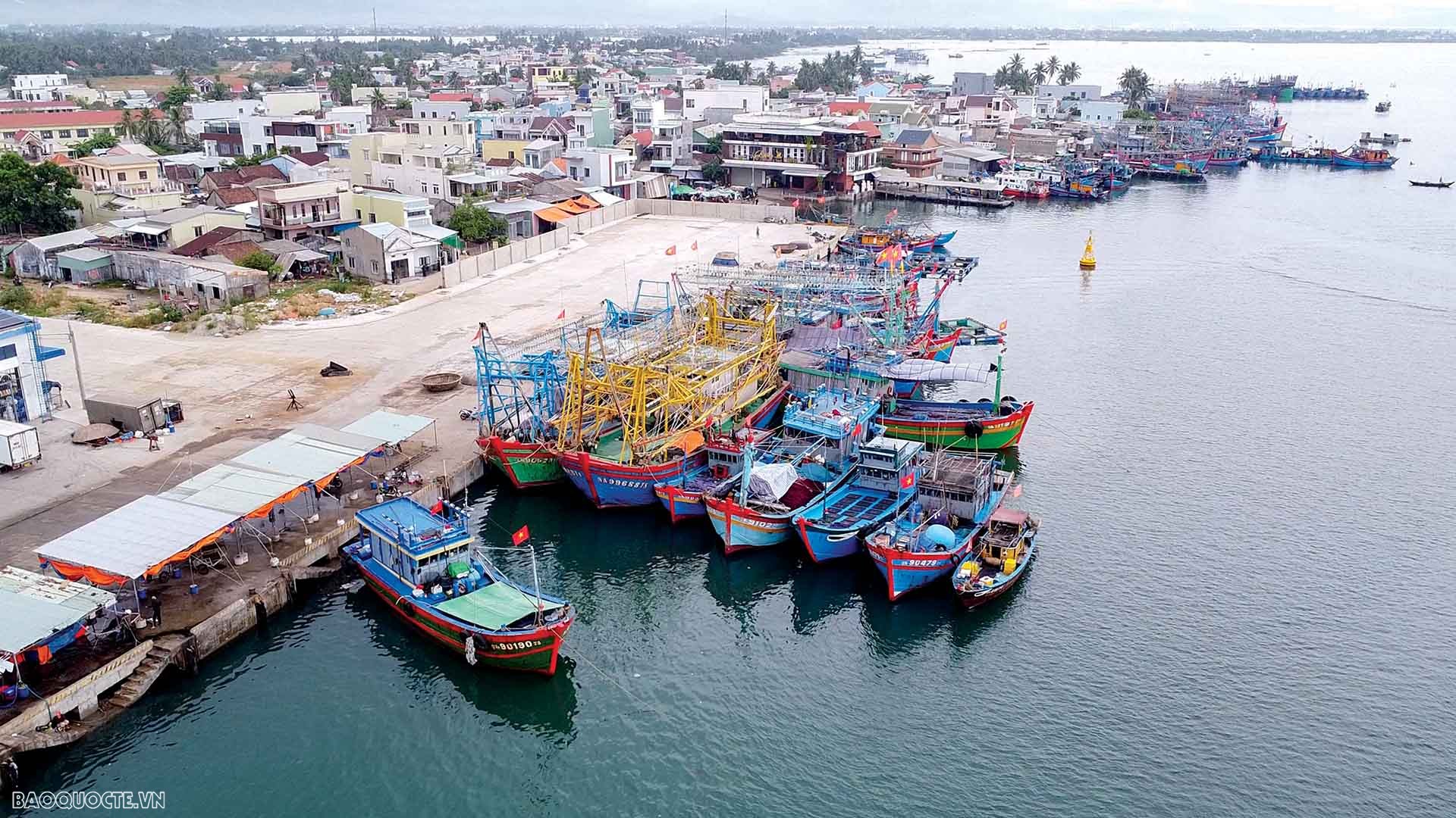 Để ngư dân mạnh dạn vươn biển xa