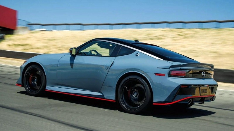Cận cảnh Nissan Z Nismo 2024 vừa ra mắt tại Mỹ