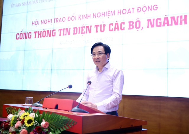 Trao đổi kinh nghiệm hoạt động cổng thông tin điện tử các bộ, ngành năm 2023. (Nguồn: VGP) Trao đổi kinh nghiệm hoạt động cổng thông tin điện tử các bộ, ngành năm 2023. (Nguồn: VGP)