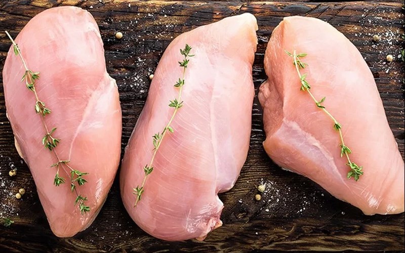 Vì sao ăn ức gà giúp giảm cân? Vì sao ăn ức gà giúp giảm cân?