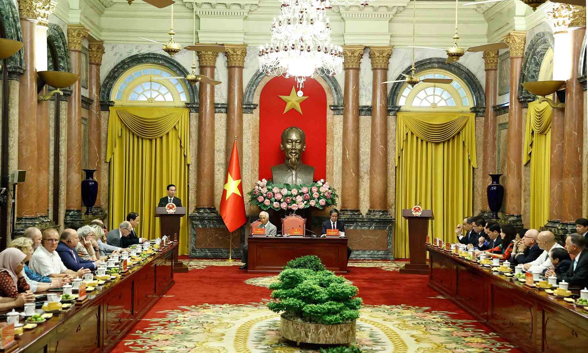 Chủ tịch nước: Một quốc gia muốn bứt phá và phát triển cần có nền khoa học và giáo dục phát triển mạnh mẽ Chủ tịch nước: Một quốc gia muốn bứt phá và phát triển cần có nền khoa học và giáo dục phát triển mạnh mẽ