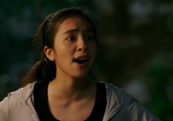 Làng trong phố tập 11: Hiếu 'xử đẹp' kẻ sàm sỡ vợ, Hoài dằn mặt chị Lệ Làng trong phố tập 11: Hiếu 'xử đẹp' kẻ sàm sỡ vợ, Hoài dằn mặt chị Lệ