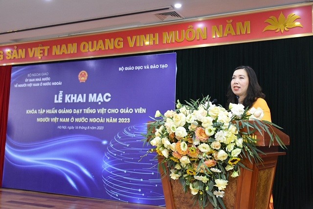 Khai giảng Khóa tập huấn giảng dạy tiếng Việt cho giáo viên người Việt Nam ở nước ngoài năm 2023 Khai giảng Khóa tập huấn giảng dạy tiếng Việt cho giáo viên người Việt Nam ở nước ngoài năm 2023