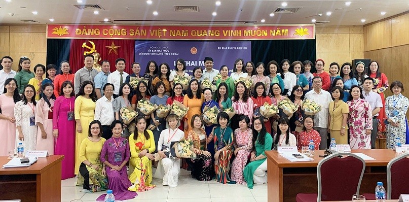 Khai giảng Khóa tập huấn giảng dạy tiếng Việt cho giáo viên người Việt Nam ở nước ngoài năm 2023 Khai giảng Khóa tập huấn giảng dạy tiếng Việt cho giáo viên người Việt Nam ở nước ngoài năm 2023