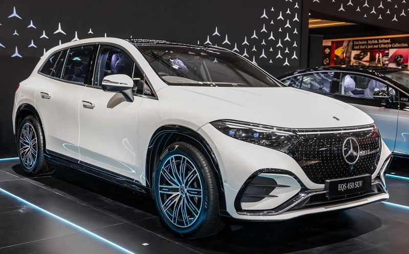 Cận cảnh Mercedes-Benz EQS 450 vừa ra mắt tại Indonesia, giá bán 5,5 tỷ đồng