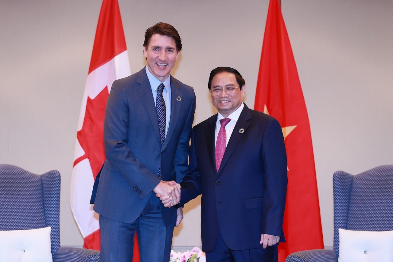Thủ tướng Phạm Minh Chính và Thủ tướng Canada tại G7 mở rộng Thủ tướng Phạm Minh Chính và Thủ tướng Canada tại G7 mở rộng