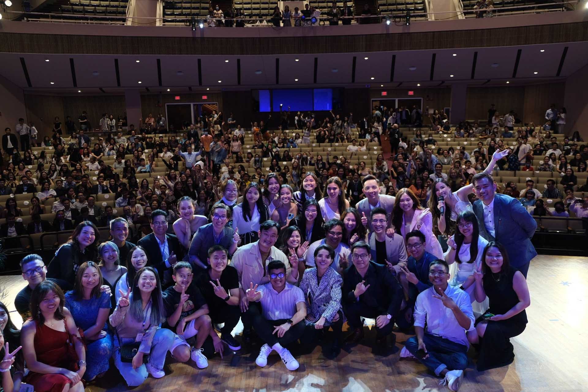 Đông đảo bạn trẻ tham gia chương trình “Vòng tay nước Mỹ” năm 2022. (Ảnh: NVCC) Đông đảo bạn trẻ tham gia chương trình “Vòng tay nước Mỹ” năm 2022. (Ảnh: NVCC)