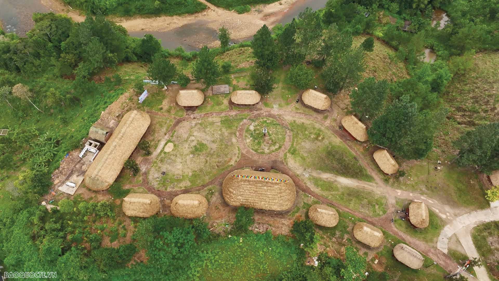 Nhà Gươl: Biểu tượng văn hoá của dân tộc Cơ Tu