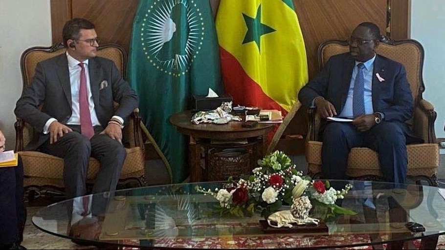 no luc dau tu vao quan he voi chau phi ukraine hua khong dung vu khi vien tro tan cong lanh tho nga cao buoc moscow gay suc ep voi luc dia nay