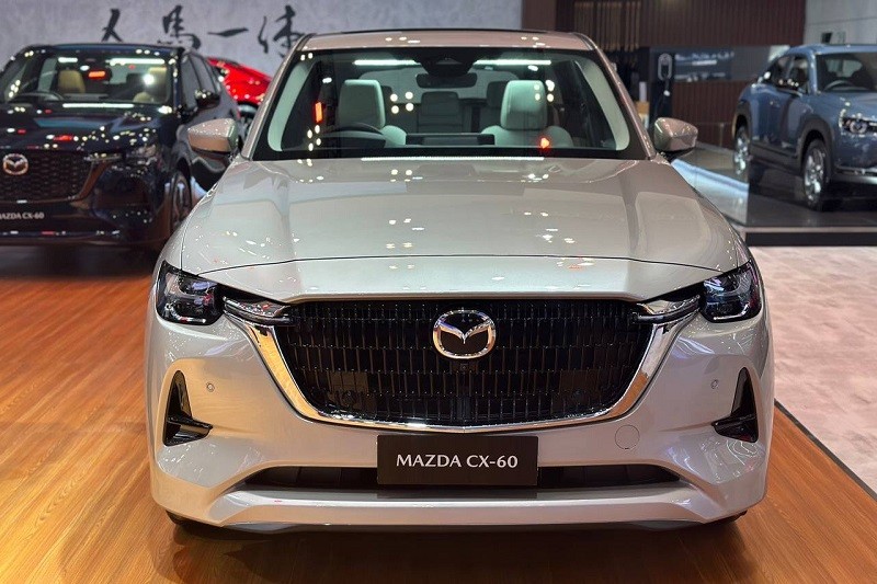 Cận cảnh Mazda CX-60 vừa ra mắt tại Indonesia, giá gần 1,9 tỷ đồng Cận cảnh Mazda CX-60 vừa ra mắt tại Indonesia, giá gần 1,9 tỷ đồng