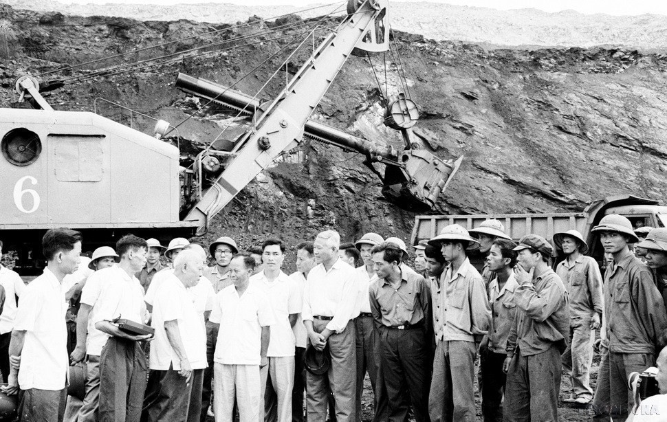 Chủ tịch Tôn Đức Thắng: Nhà cách mạng tiêu biểu, tấm gương mẫu mực về đạo đức cách mạng