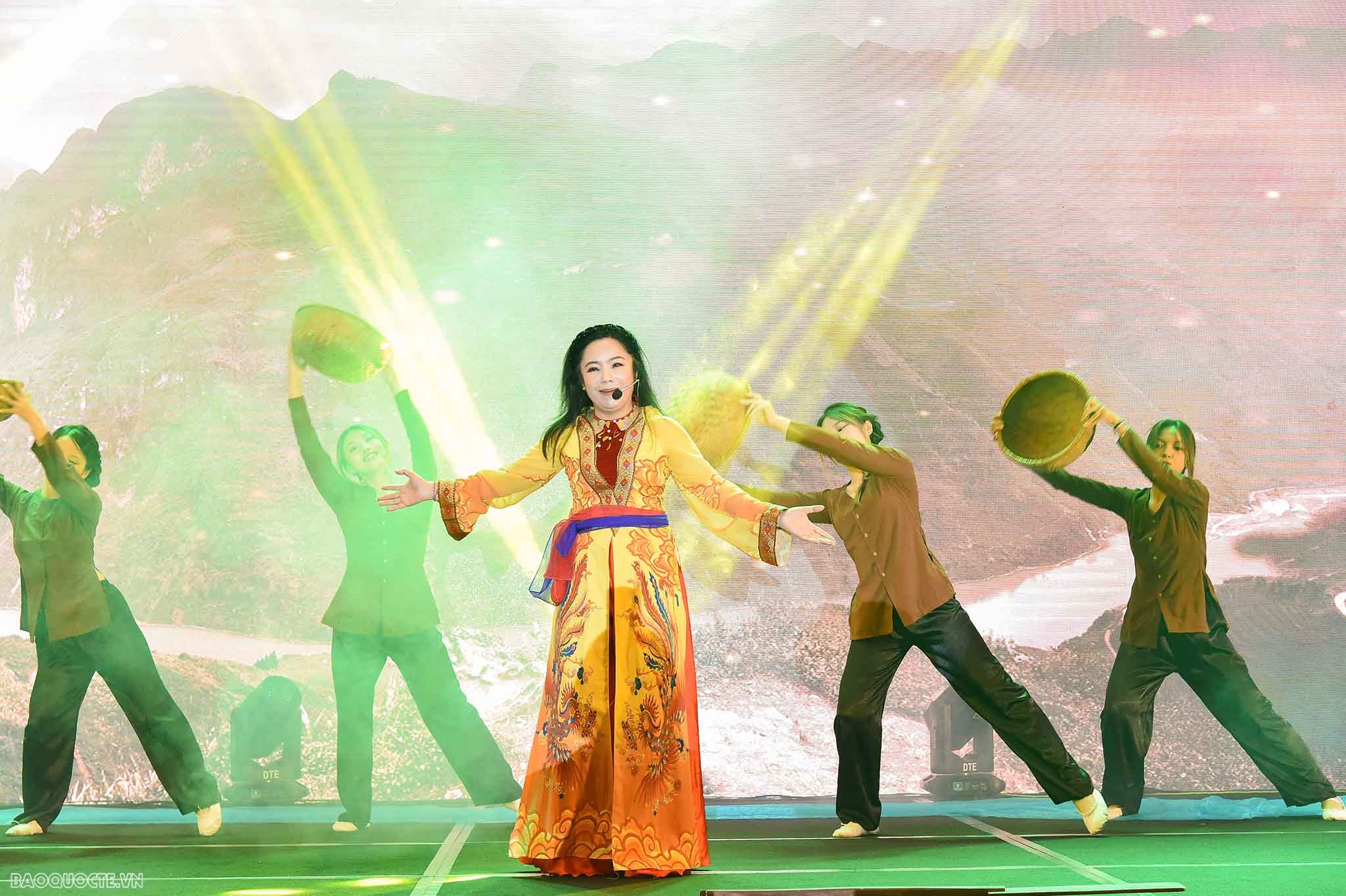 Một ASEAN không chỉ là bạn bè, mà còn là một gia đình