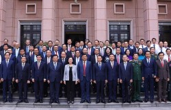 Khai giảng lớp bồi dưỡng, cập nhật kiến thức đối với Ủy viên Ban Chấp hành Trung ương Đảng khóa XIII