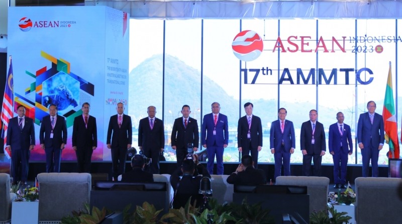 Indonesia kêu gọi ASEAN xây dựng chiến lược chống tội phạm xuyên quốc gia Indonesia kêu gọi ASEAN xây dựng chiến lược chống tội phạm xuyên quốc gia