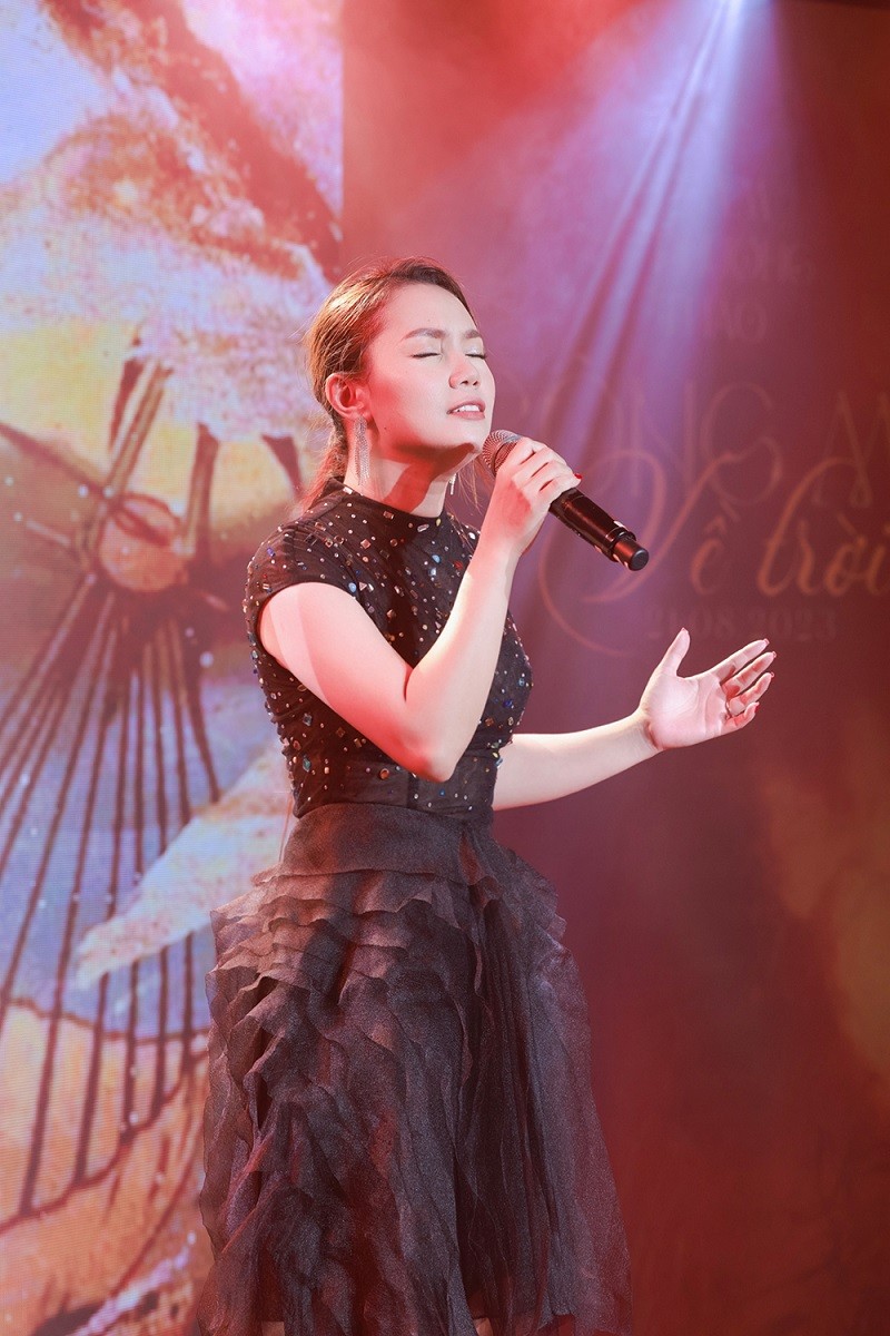 Ca sĩ Phạm Phương Thảo Ca sĩ Phạm Phương Thảo