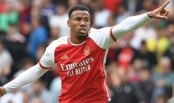 Chuyển nhượng cầu thủ ngày 23/8: Man City sắp ký Jeremy Doku; Real Madrid khó mua Gabriel Magalhaes; Newcastle mượn Lewis Hall