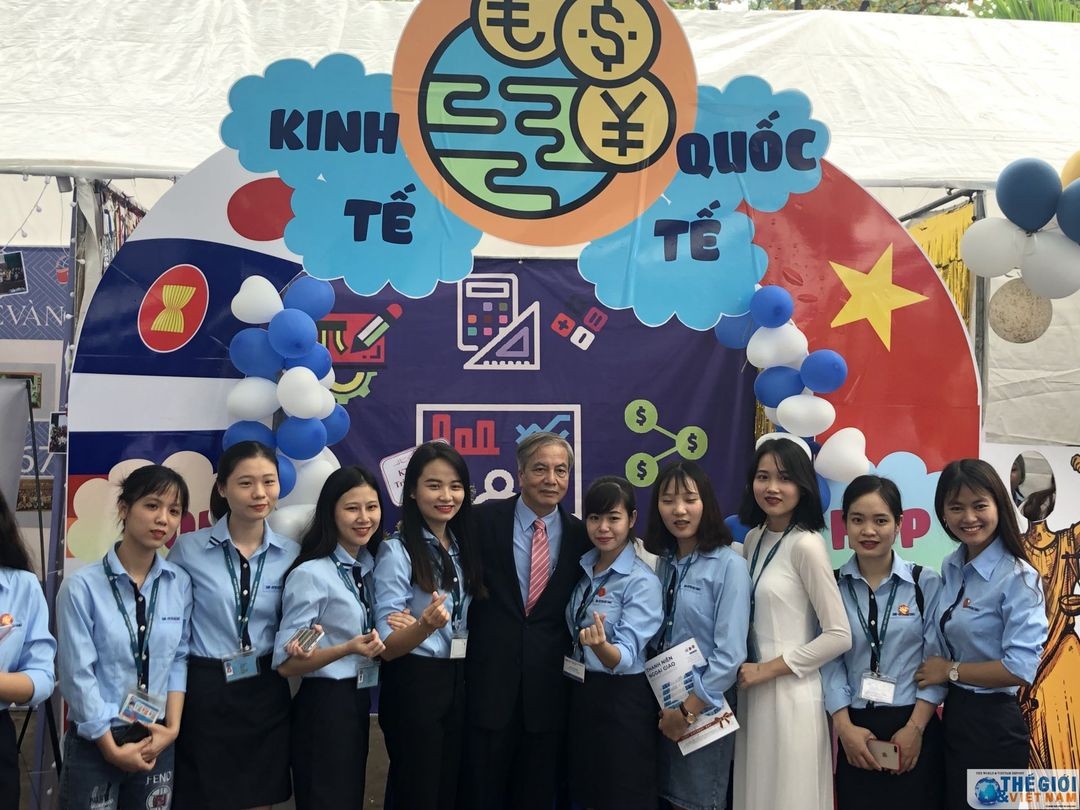 Điểm chuẩn Học viện Ngoại giao cao nhất 28,46 Điểm chuẩn Học viện Ngoại giao cao nhất 28,46