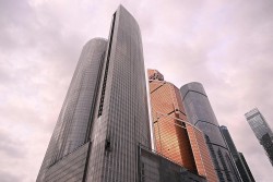 Mỹ: Ukraine có quyền tự vệ, nhưng Washington không ủng hộ các nỗ lực tấn công vào sâu bên trong lãnh thổ Nga