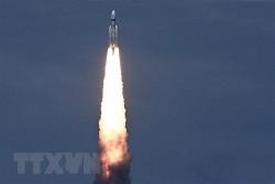 Tàu đổ bộ Ấn Độ đáp xuống bề mặt Mặt trăng thành công