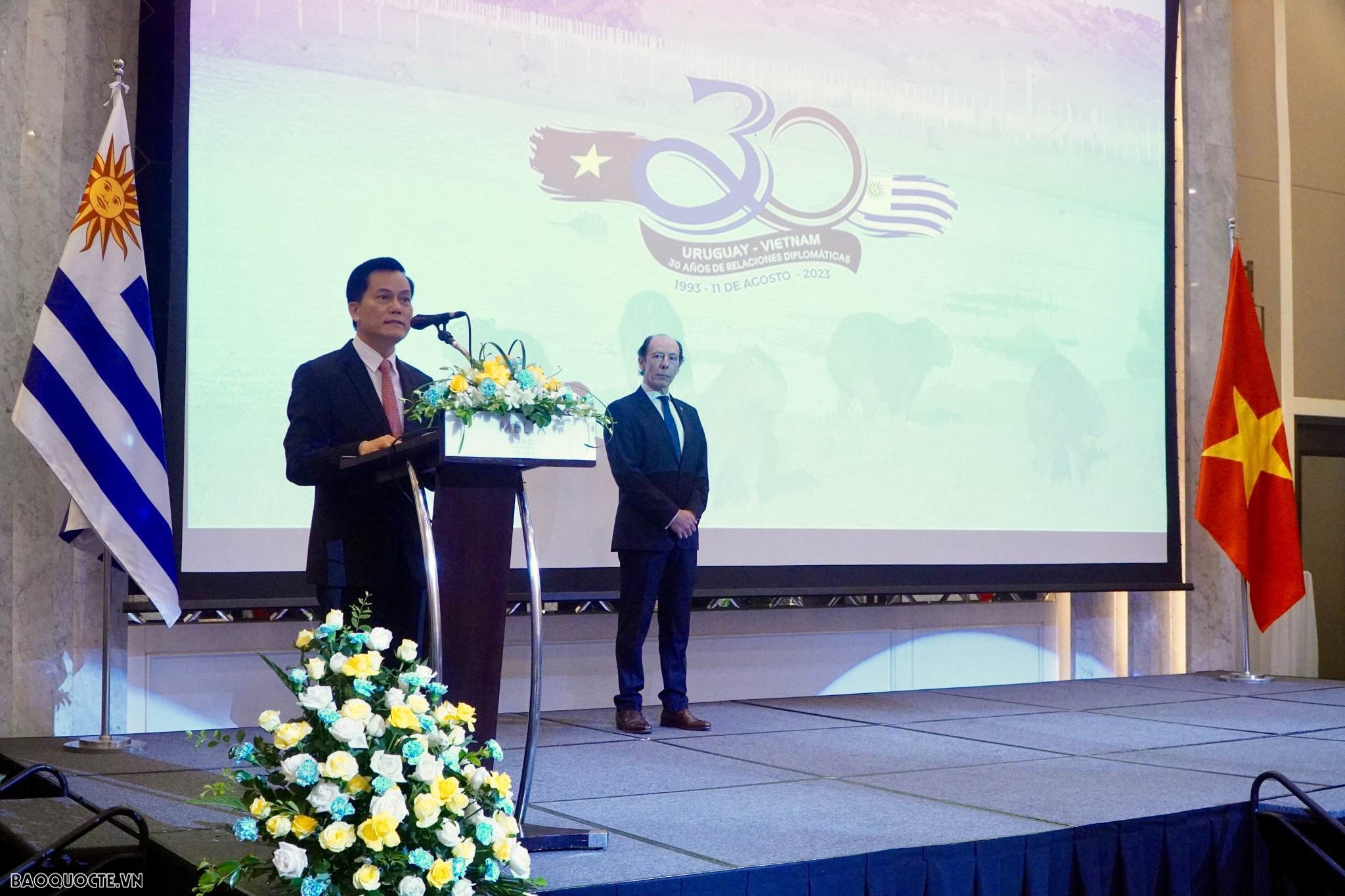 Đặt nền móng cho mối quan hệ lâu dài, vững chắc và tin cậy giữa Việt Nam và Uruguay