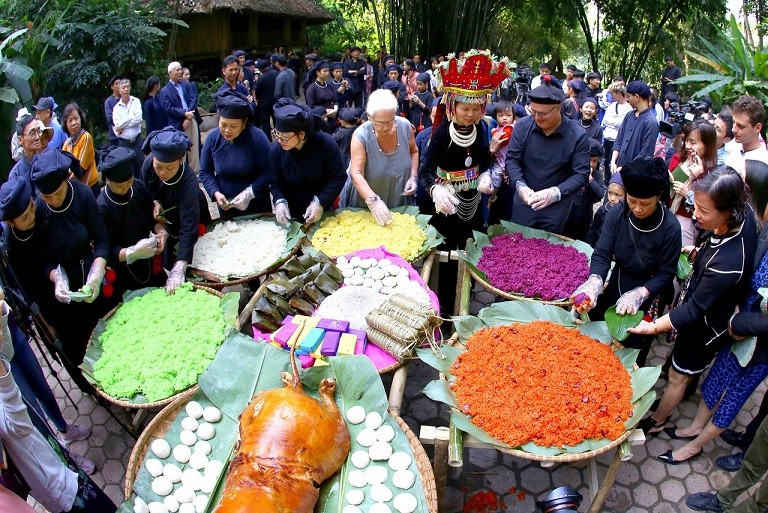 Ngắm những bức ảnh đẹp nhất mang tên 'Tỏa sáng Việt Nam' Ngắm những bức ảnh đẹp nhất mang tên 'Tỏa sáng Việt Nam'