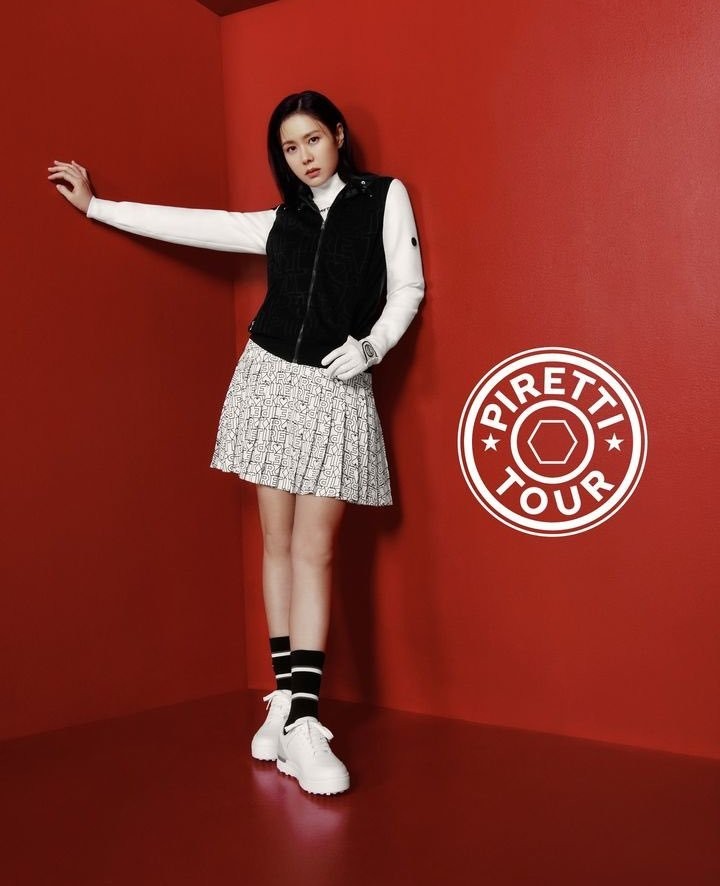 Diễn viên với phong cách thể thao.