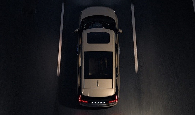 Volvo EM90 sở hữu đèn hậu LED hình chữ Lộ diện hình ảnh đầu tiên của MPV hạng sang Volvo EM90 thuần điện