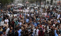 Lý do Thủ tướng tạm quyền Pakistan triệu tập họp khẩn