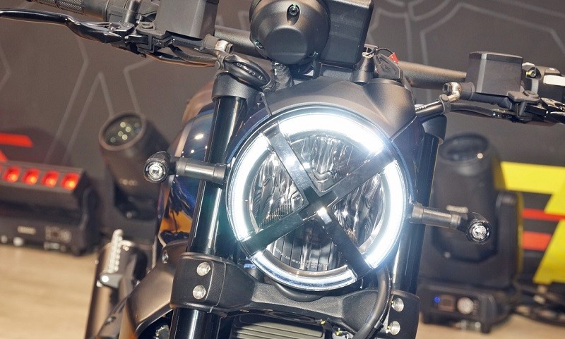 Cận cảnh Ducati Scrambler 2023 ra mắt tại TP Hồ Chí Minh, giá từ 379 triệu đồng