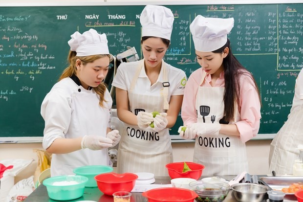 Thí sinh Hoa hậu Hòa bình Việt Nam 2023 chung tay thực hiện dự án ‘Ươm mầm hy vọng’ Thí sinh Hoa hậu Hòa bình Việt Nam 2023 chung tay thực hiện dự án ‘Ươm mầm hy vọng’