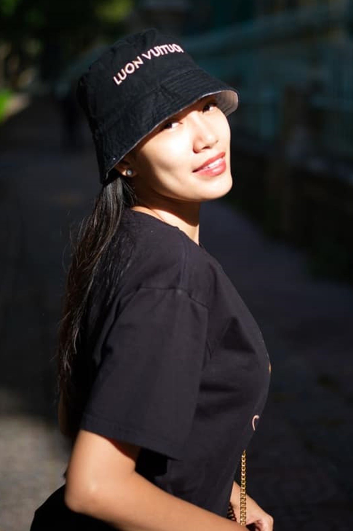 Ngắm vẻ đẹp đời thương trong sáng, trẻ trung của Hoa hậu Hòa bình Việt Nam 2023 Lê Hoàng Phương