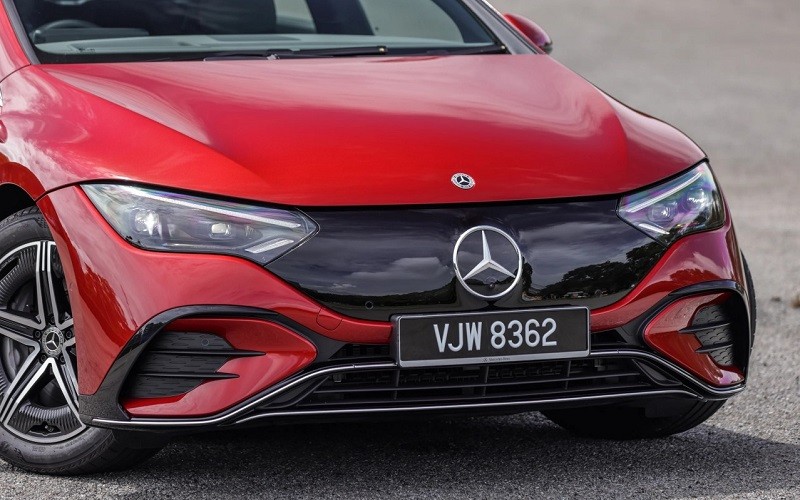 Cận cảnh xe điện Mercedes-Benz EQE350 vừa ra mắt tại Malaysia, giá gần 2,2 tỷ đồng