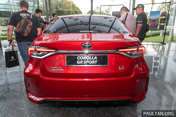 Cận cảnh Toyota Corolla GR Sport vừa ra mắt tại Malaysia, giá 795 triệu đồng