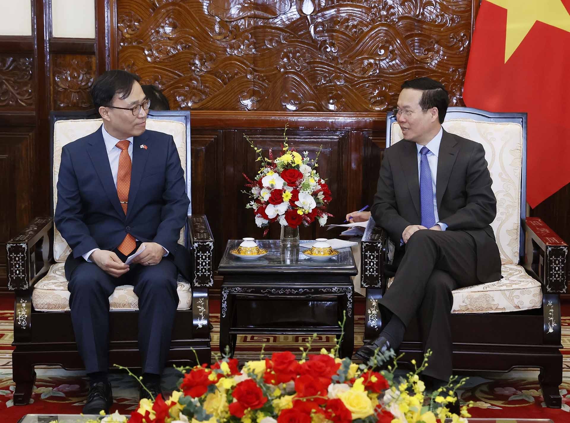 Chủ tịch nước Võ Văn Thưởng tiếp các Đại sứ Ireland, Italy, Hàn Quốc, Lithuania trình Quốc thư Chủ tịch nước Võ Văn Thưởng tiếp các Đại sứ Ireland, Italy, Hàn Quốc, Lithuania trình Quốc thư