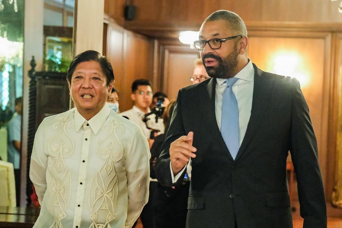 (08.29) Tổng thống Philippines Ferdinand Marcos Jr. và Ngoại trưởng Anh James Cleverly ngày 29/8. (Nguồn: DPA) (08.29) Tổng thống Philippines Ferdinand Marcos Jr. và Ngoại trưởng Anh James Cleverly ngày 29/8. (Nguồn: DPA)