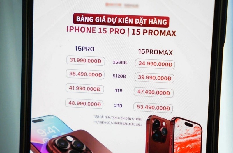 Một số cửa hàng nhỏ lẻ đã nhận đặt cọc iPhone 15 dù máy còn chưa ra mắt. Một số cửa hàng nhỏ lẻ đã nhận đặt cọc iPhone 15 dù máy còn chưa ra mắt.