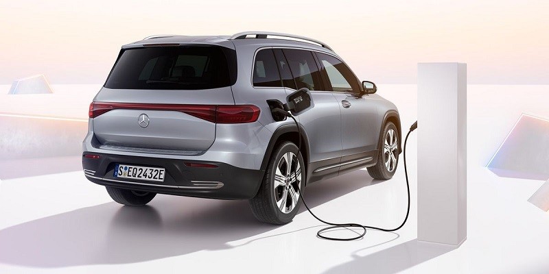 Cận cảnh SUV thuần điện Mercedes-Benz EQB 2024 sắp bán tại Việt Nam