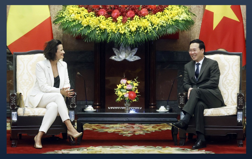 Chủ tịch nước Võ Văn Thưởng tiếp Chủ tịch Thượng viện Bỉ Stephanie D’Hose. Chủ tịch nước Võ Văn Thưởng tiếp Chủ tịch Thượng viện Bỉ Stephanie D’Hose.