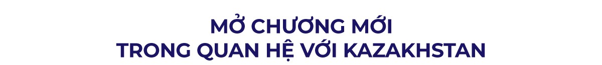 Đối ngoại nhộn nhịp giữa tháng Tám mùa Thu lịch sử Đối ngoại nhộn nhịp giữa tháng Tám mùa Thu lịch sử