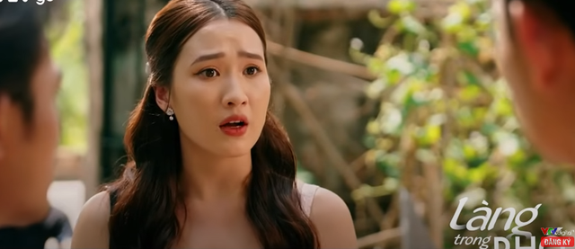 Làng trong phố tập 25: Gia đình Hiếu sóng gió vì chiếc áo của Nhung 'trà xanh'...