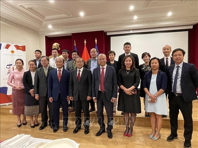 Quốc khánh 2/9: Đại sứ Lào tại Pháp khẳng định mối quan hệ bền chặt với Việt Nam Quốc khánh 2/9: Đại sứ Lào tại Pháp khẳng định mối quan hệ bền chặt với Việt Nam