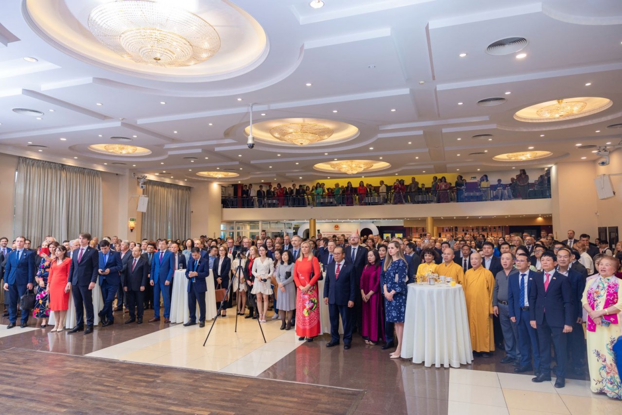 Long trọng Lễ kỷ niệm Quốc khánh Việt Nam tại CH Czech Long trọng Lễ kỷ niệm Quốc khánh Việt Nam tại CH Czech