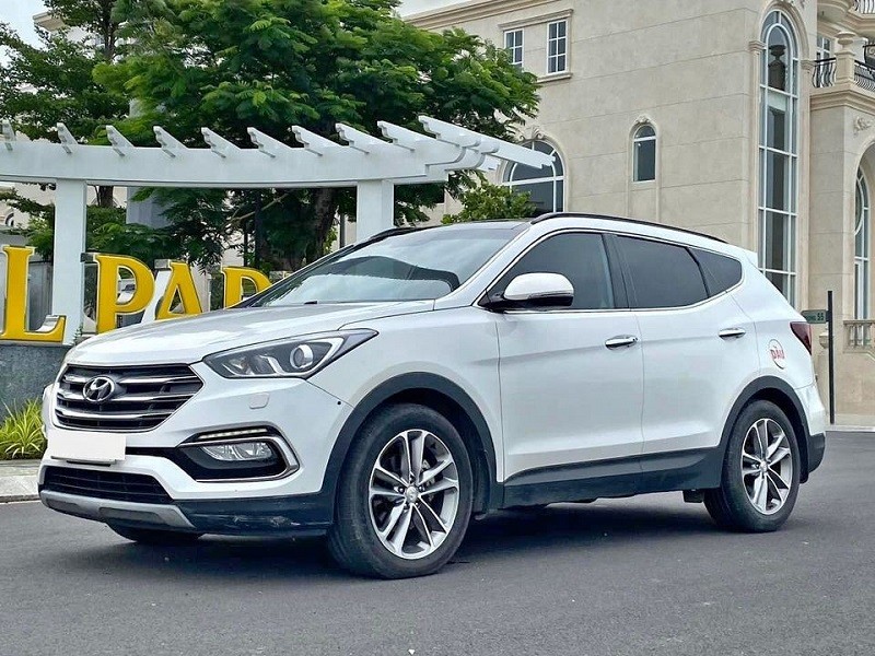Triệu hồi hơn 5.600 chiếc Hyundai SantaFe tại Việt Nam vì lỗi phanh
