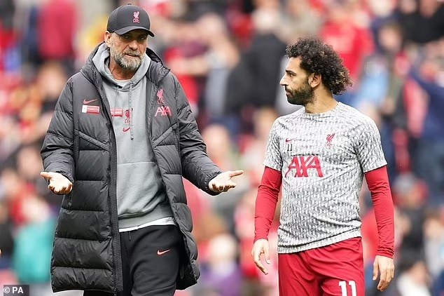 cầu thủ ngày 3/9: Man City đề nghị gia hạn Erling Haaland; Salah ở lại Liverpool;
