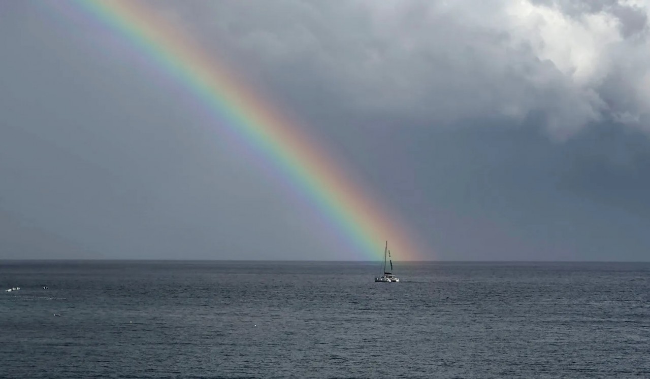 Ảnh ấn tượng (28/8-3/9): Đề cập Thế chiến II, ông Putin nói Nga ‘bất khả chiến bại’, tên lửa ở thủ đô Ukraine, Mỹ ủng hộ một quyết định của Nhật